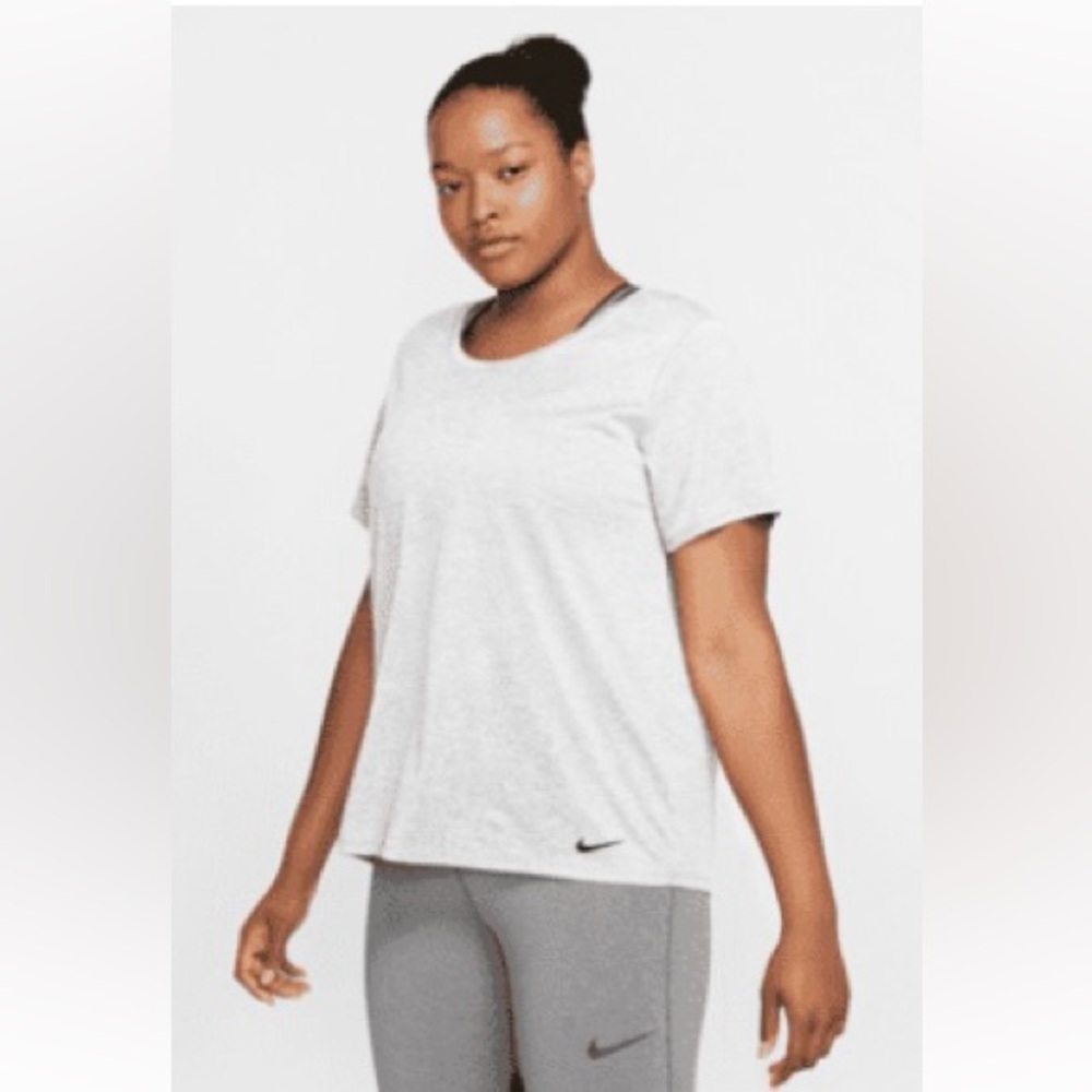 Nike Dri-FIT Legend